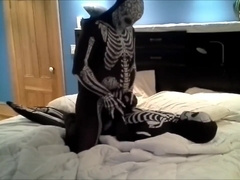 Day or the dead morph vs skeleton