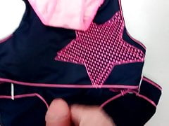 Cum on Leas small Panties1