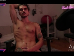 Liveshow with Unproffesional Camera Operator two