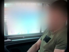 Тайно Дрочу в ТАКСИ пока Водитель вышел... Рискованная МАСТУРБАЦИЯ в ОБЩЕСТВЕННОМ 