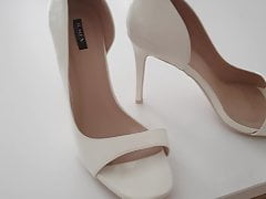 Cum at my girls Fuck me high heels