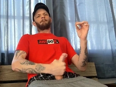 Draining my gigantic manmeat on my smoke break