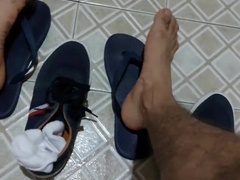 Ultra-Kinky in the gym loocker apartment