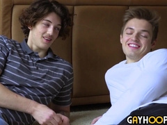Greatest HOMO Gig In 2019 And It's two HETERO Boys.