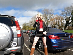 Short skirt, windy day