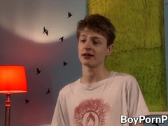 Bigdick bottom's tight butt hole slammed by enticing twink