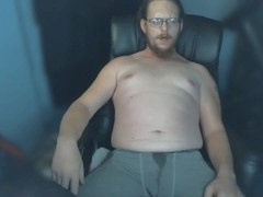 ASMR male moaning with pee sounds for masturbation pleasure