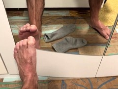 Mature bears, amateur dads, solo