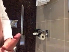 Big Cocks Cumpilation: 25 Amateur Webcam Handjobs