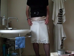 Demurely dressed crossdresser wanking and cumming 10