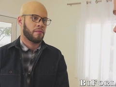 Wolf Hudson and Daizy Cooper have kinky bisexual threesome