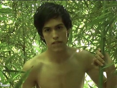 Anibal and Julian Dominika fuck in a secluded spot