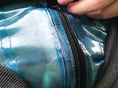 Quick wank outdoor in LATEX rubber pants
