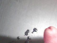 Cumming on black table