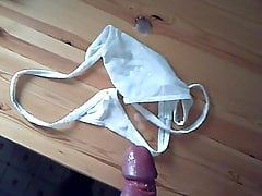 Cumshot of the string of my housemate