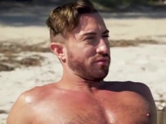 Alex Mecum Raw Fucks Grant Ryan - Baywatch (Bareback)