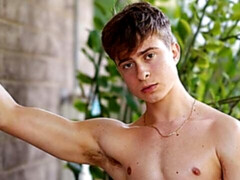 Sexy guy Lucas Walker masturbates on the bed