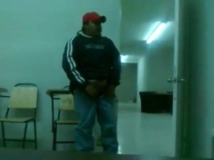 Fellating chub dude