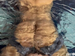 Ricky Iglesias shows his guns outside and while showering