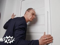 TWINKPOP - Maverick Sun Sucks Construction Worker Paul Wagner's Cock Under The Sink, So They Don't Get Caught