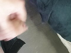 Cumming while xdressing