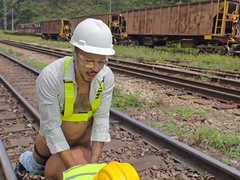 EMPLOYEES HAD A SUPERB RAVAGE WITH THE CHIEF DURING THE LUNCH BREAK