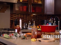 Jesse Stone - Sneaky Gilf Fuck Cliff Boyd 8 Min