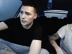 Deux amateurs en voiture 01